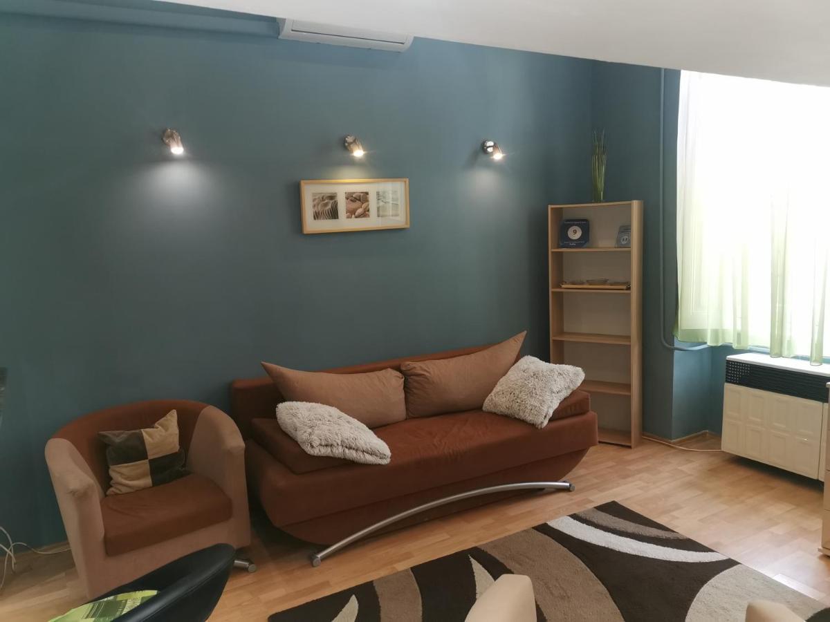Galeria Apartman Segedín Exteriér fotografie